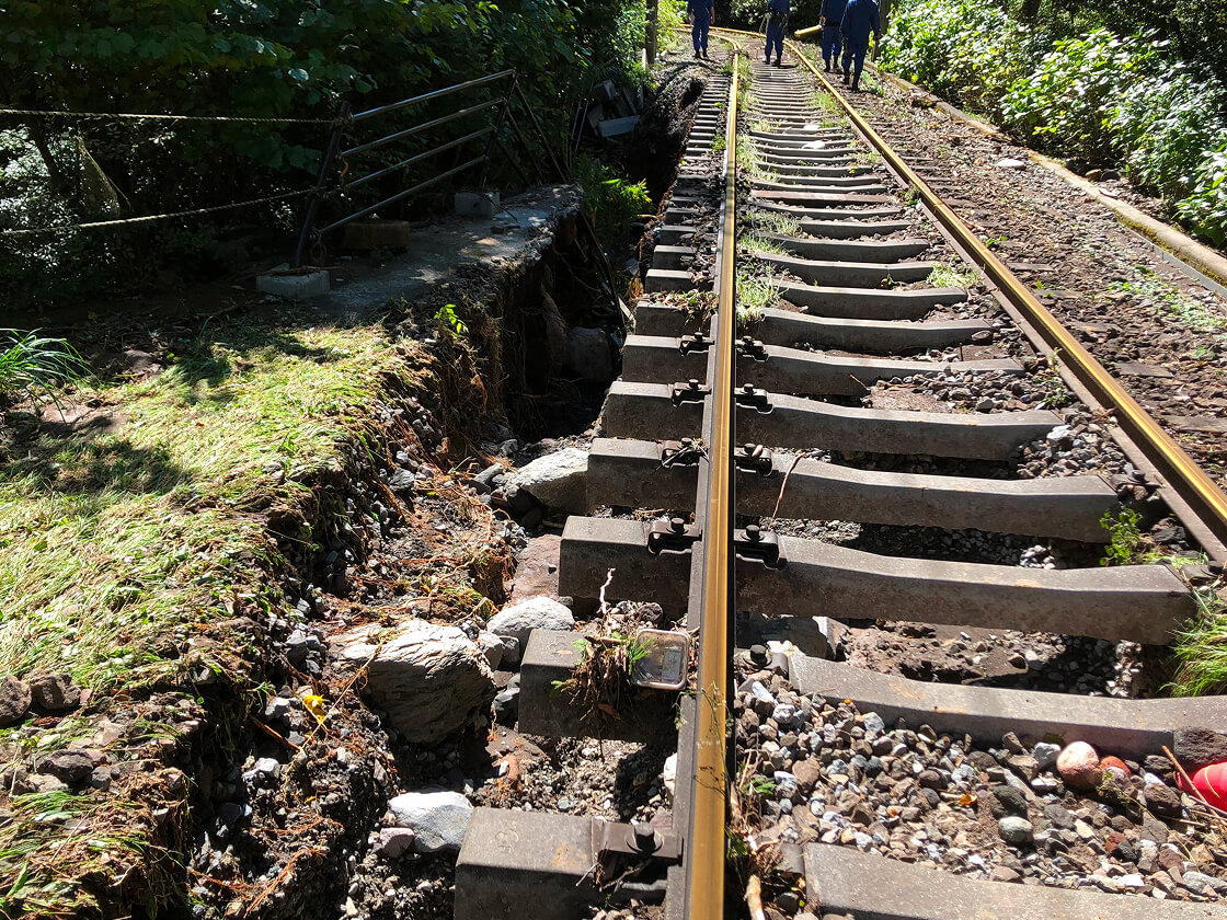 箱根登山電車台風19号災害復旧工事
